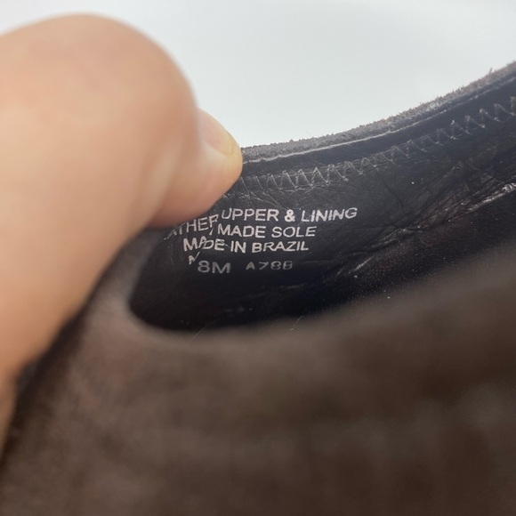 TORY Burch brown suede flats. - Picture 3 of 9